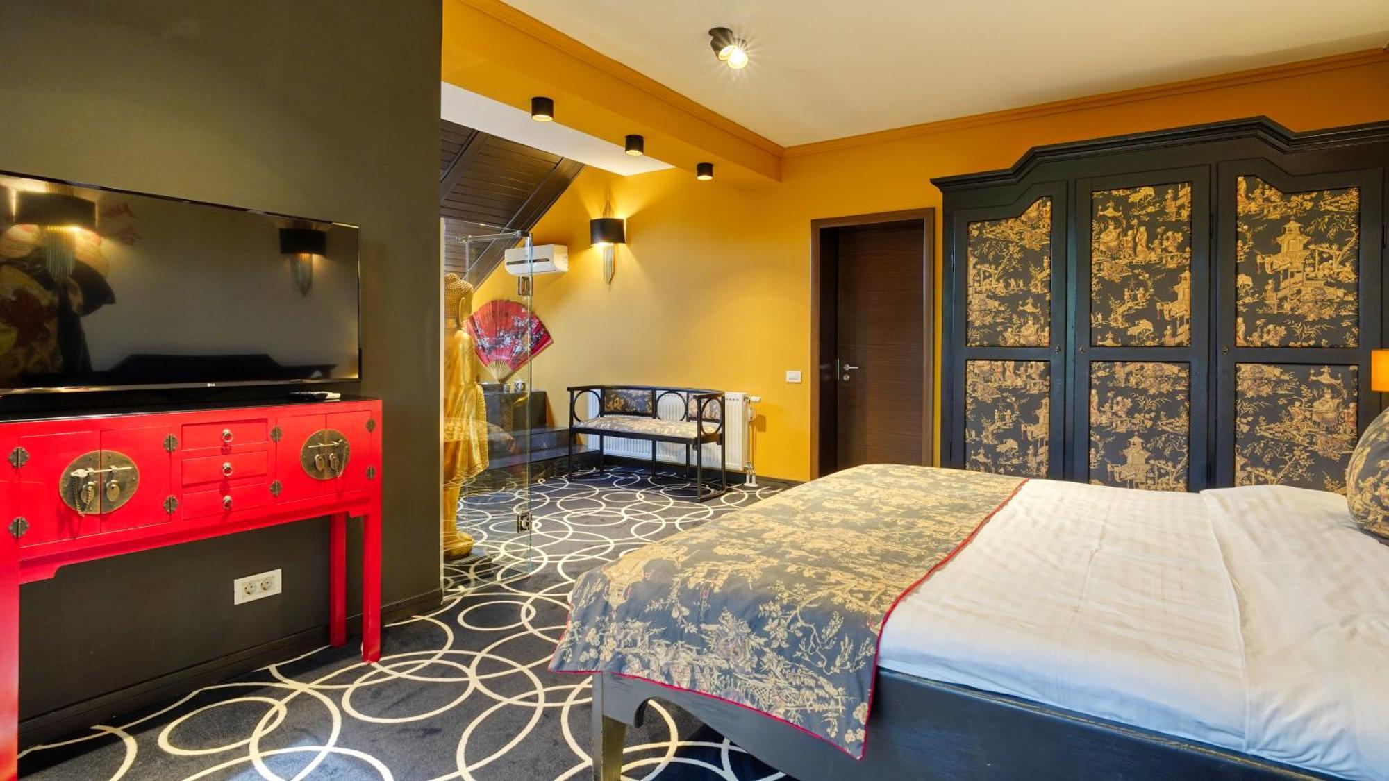Relax In Style Boutique Hotel (Adults Only) Брашов Екстер'єр фото