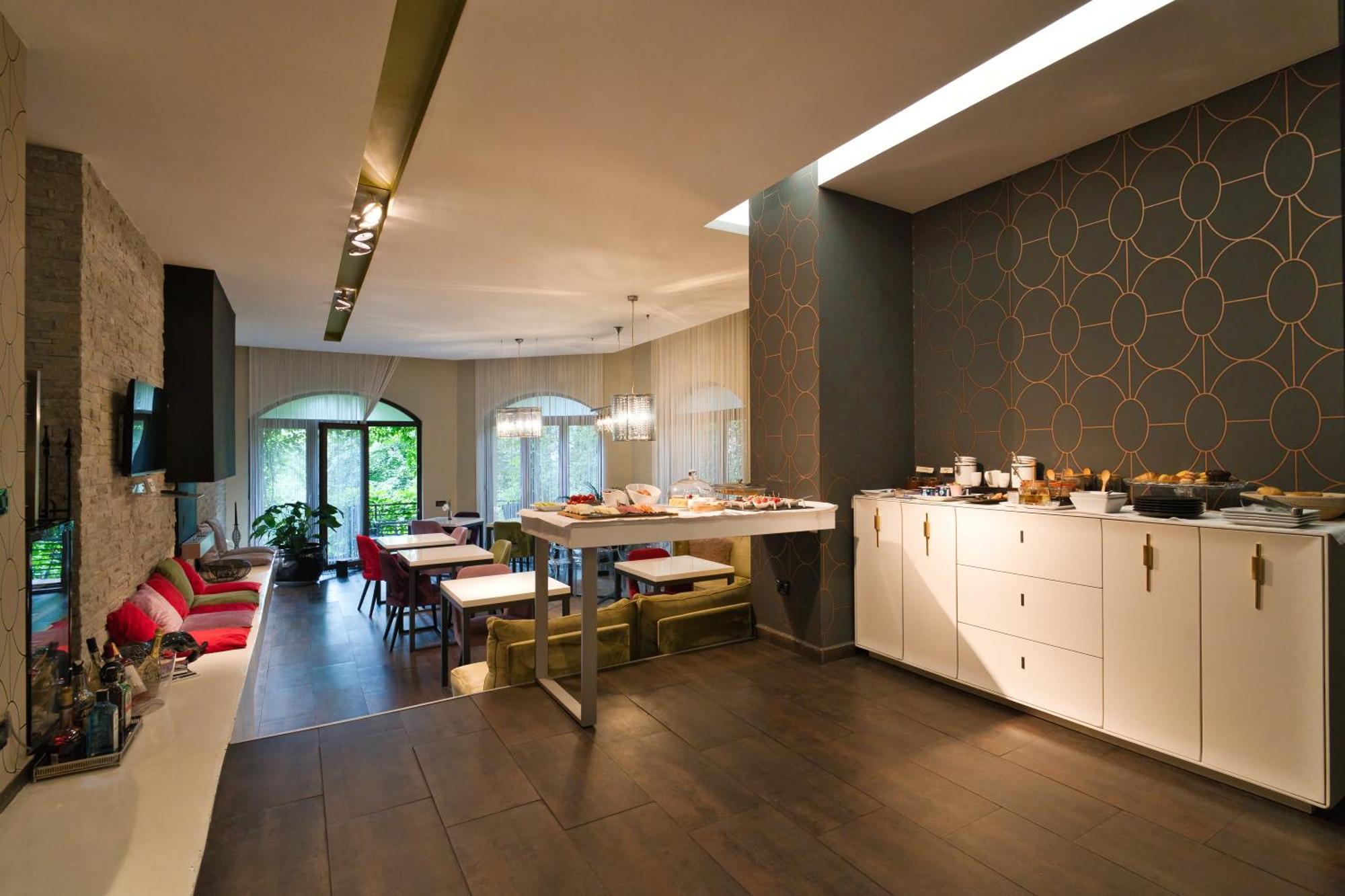 Relax In Style Boutique Hotel (Adults Only) Брашов Екстер'єр фото